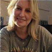 Profesor de dibujo y pintura con experiencia tanto con niños como con adultos